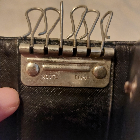 Prada Keychain Holder - Picture 13 of 13